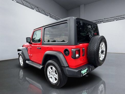 Used 2019 Jeep Wrangler Sport image 5