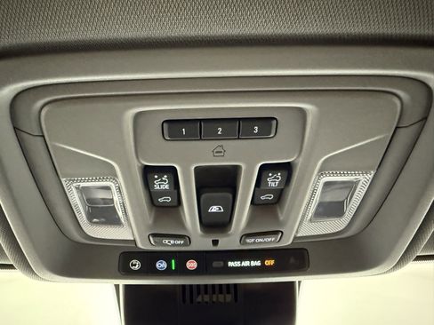 Used 2024 GMC Sierra 2500 Denali w/ Denali Reserve Package image 22