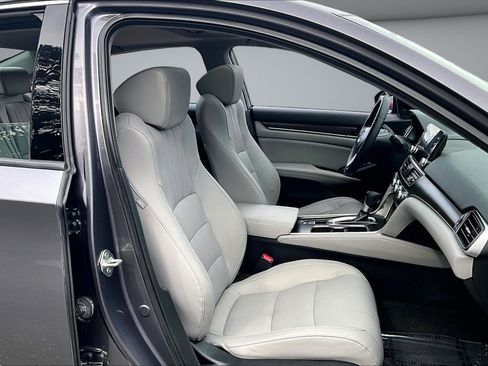 Used 2019 Honda Accord EX-L image 26