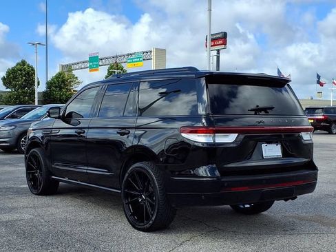 Certified 2023 Lincoln Navigator Reserve RWD image 23