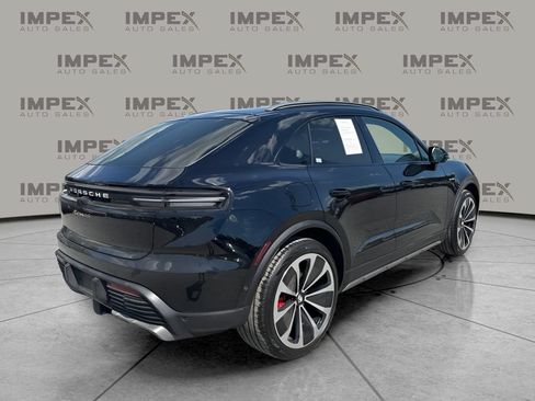 Used 2025 Porsche Macan 4S Electric w/ Premium Package AWD/4WD image 5