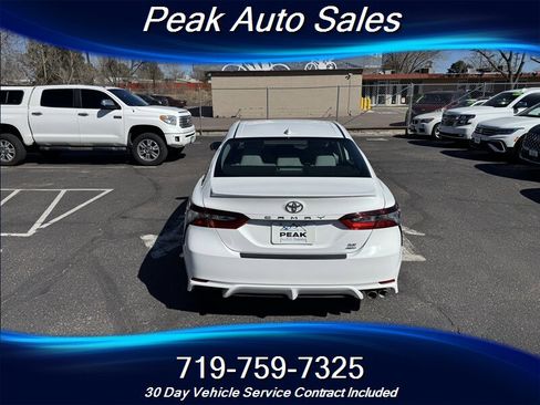 Used 2023 Toyota Camry SE image 6
