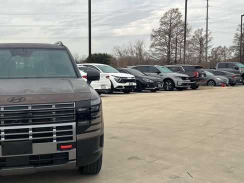 Used 2026 Hyundai Palisade XRT Pro image 3