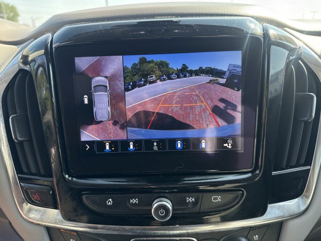 Used 2021 Chevrolet Traverse Premier w/ LPO, Floor Liner Package AWD/4WD image 19