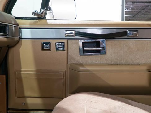 Used 1988 Chevrolet Blazer 4WD image 72