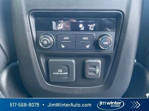 Used 2022 Buick Enclave Avenir w/ Avenir Technology Package AWD/4WD image 18
