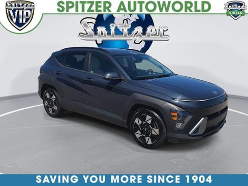 Used 2024 Hyundai Kona SEL FWD image 2
