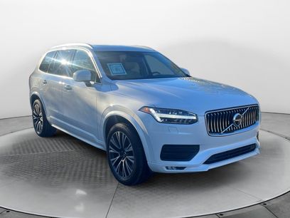 Used 2021 Volvo XC90 T6 Momentum w/ Advanced Package