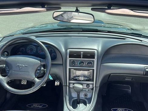 Used 2004 Ford Mustang GT image 14