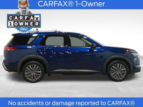 Used 2024 Nissan Pathfinder SL w/ SL Premium Package AWD/4WD image 2