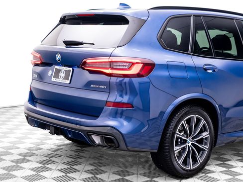 Used 2022 BMW X5 xDrive40i w/ M Sport Package AWD/4WD image 34