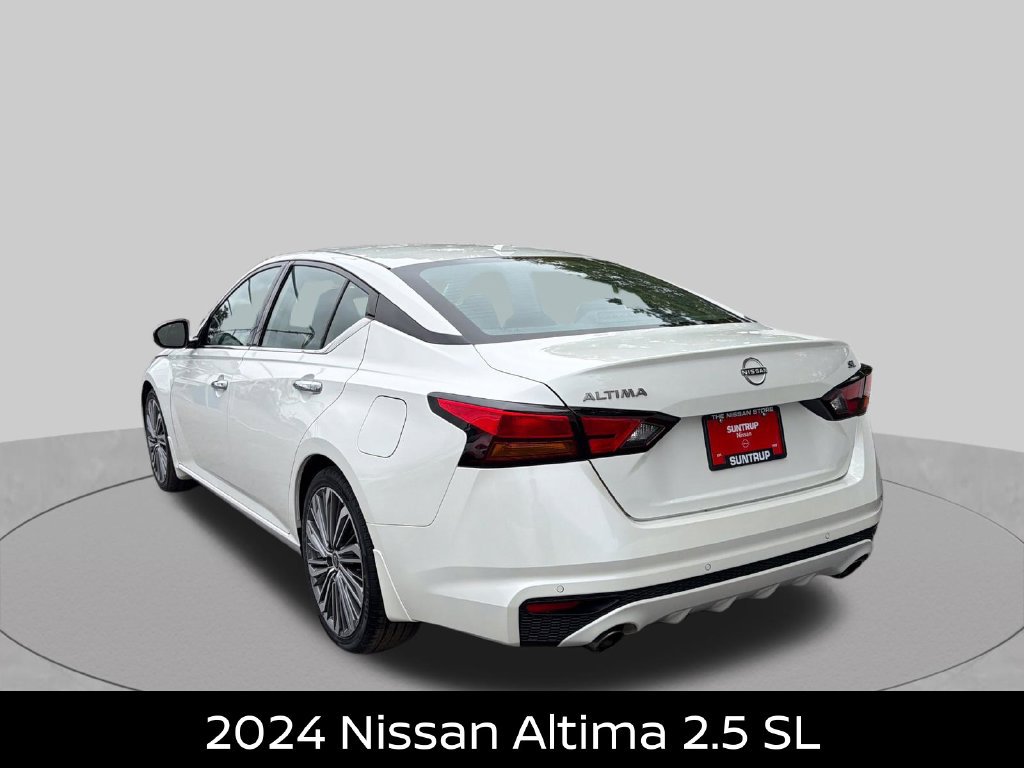 Certified 2024 Nissan Altima 2.5 SL FWD image 3