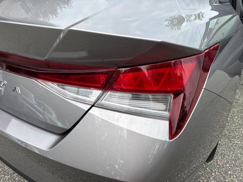 Used 2023 Hyundai Elantra SEL w/ Convenience Package FWD image 32