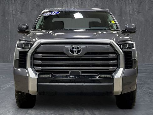 Used 2024 Toyota Tundra Limited AWD/4WD image 2