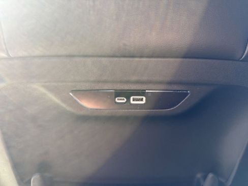 New 2026 Chrysler Pacifica Select image 21