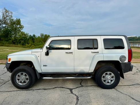 Used 2008 HUMMER H3 AWD/4WD image 8