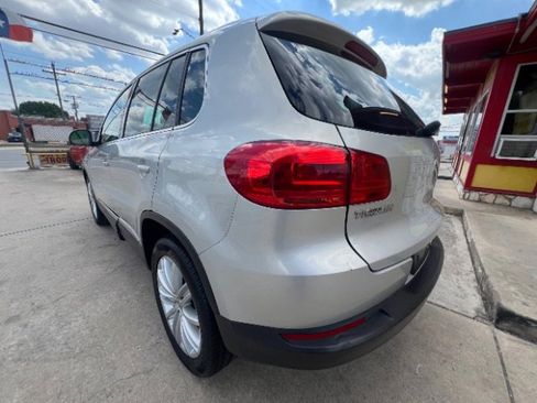 Used 2013 Volkswagen Tiguan SE image 7