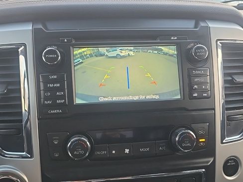 Used 2018 Nissan Titan PRO-4X image 22