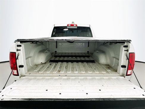 Used 2017 RAM 2500 Big Horn image 28