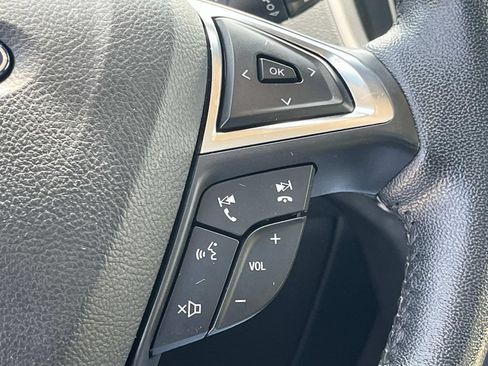 Used 2020 Ford Edge SEL w/ Convenience Package FWD image 38