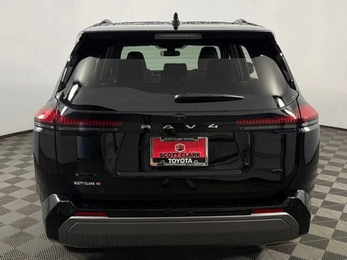 Used 2026 Toyota RAV4 SE w/ Convenience Package AWD/4WD image 29