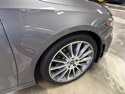 Used 2019 Mercedes-Benz A 220 w/ AMG Line image 9