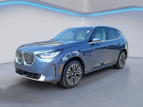 New 2025 BMW X3 xDrive30i w/ Premium Package image 7