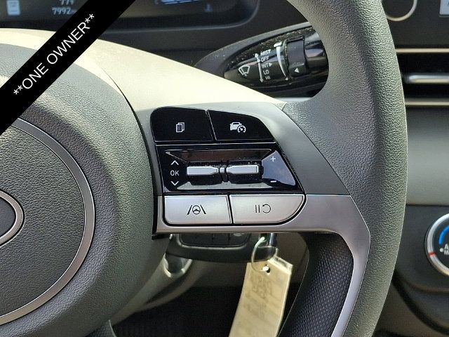 Used 2025 Hyundai Elantra SE FWD image 22