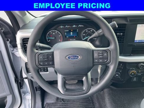 New 2026 Ford F450 XLT w/ FX4 Off-Road Package AWD/4WD image 11