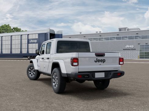 New 2026 Jeep Gladiator Sport AWD/4WD image 3