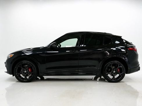 Used 2023 Alfa Romeo Stelvio Veloce image 27