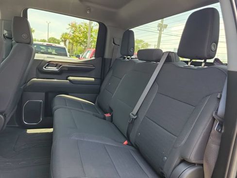 Used 2023 Chevrolet Silverado 1500 LT AWD/4WD image 14