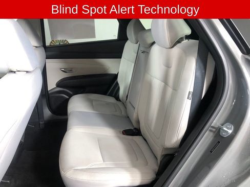 Used 2025 Hyundai Tucson SEL AWD/4WD image 13