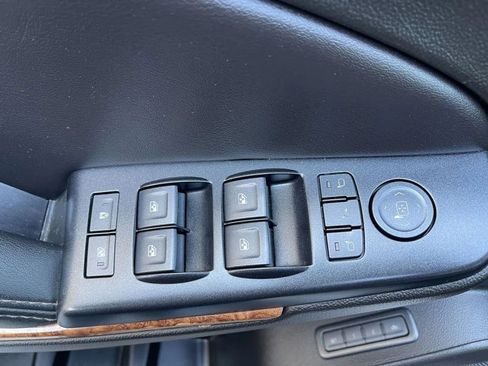 Used 2019 Chevrolet Tahoe Premier w/ RST 6.2L Performance Edition image 18