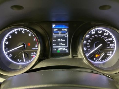 Certified 2023 Toyota Camry SE image 18