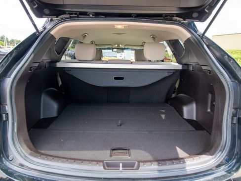 Used 2017 Hyundai Santa Fe Sport FWD image 14