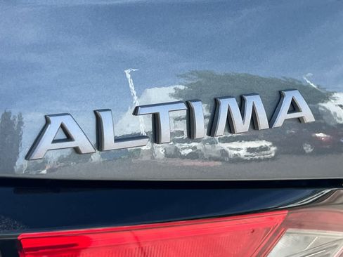 New 2026 Nissan Altima 2.5 SV FWD image 15