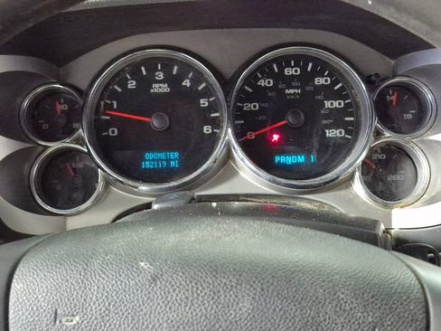 Used 2009 GMC Sierra 2500 W/T w/ Work Truck Preferred Package AWD/4WD image 13