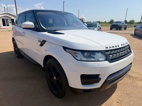 Used 2017 Land Rover Range Rover Sport SE AWD/4WD image 3