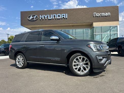 Used 2019 Ford Expedition Platinum RWD image 1