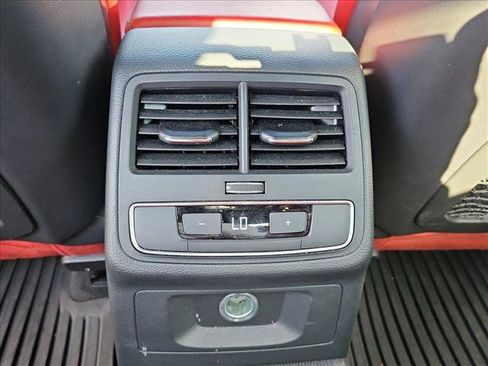 Used 2018 Audi S4 Premium Plus w/ Navigation Package image 18