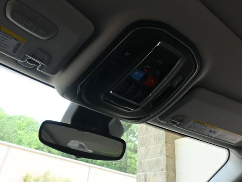 Used 2023 Jeep Grand Cherokee 4WD 4xe image 30