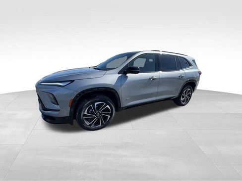 Certified 2025 Buick Enclave Sport Touring FWD image 4