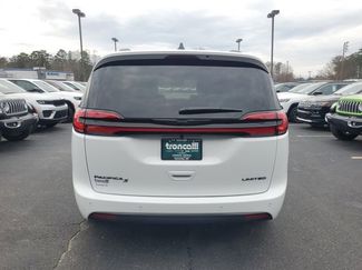 New 2026 Chrysler Pacifica Limited w/ S Appearance Package FWD video 5