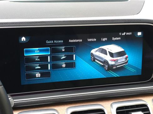 Used 2023 Mercedes-Benz GLE 350 4MATIC w/ AMG Line Exterior image 38