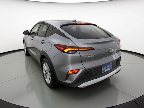 Used 2025 Buick Envista Preferred image 6