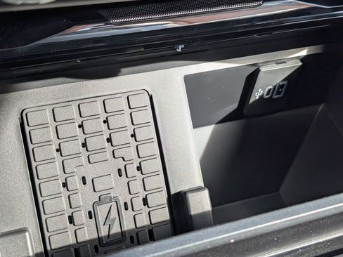 New 2026 Ford F350 King Ranch w/ Chrome Package image 19