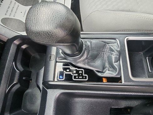 Used 2021 Toyota Tacoma SR w/ SX Package AWD/4WD image 19