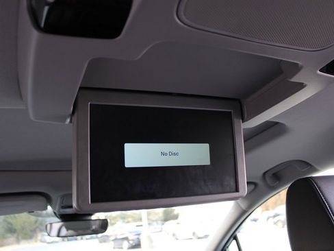 Certified 2024 Honda Odyssey Touring image 17