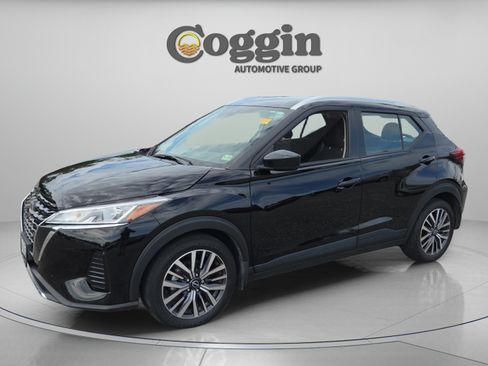 Used 2024 Nissan Kicks SV FWD image 7